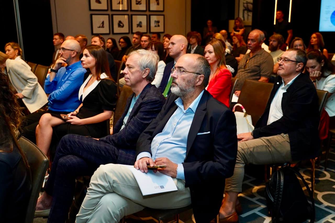 AI, Strategy, and Global Investing: Highlights from The Ultima World Conference